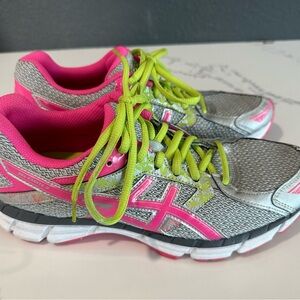 ASICS size 8 running shoes